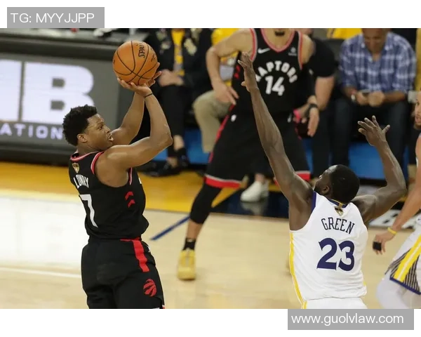 深圳篮球队总决赛状态分析与表现评估展望未来发展方向